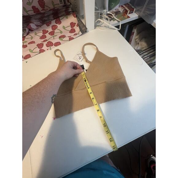 Forever 21 Tan Crop NWT Comfy Core Size M Fast Shipping - Picture 10 of 10